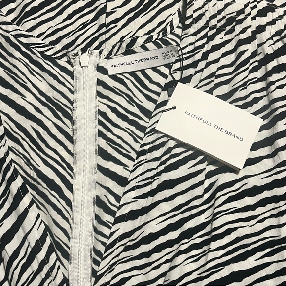 Faithfull the Brand Dresses & Skirts - NWT Faithful the Brand Monochrome Zebra Pattern Dress